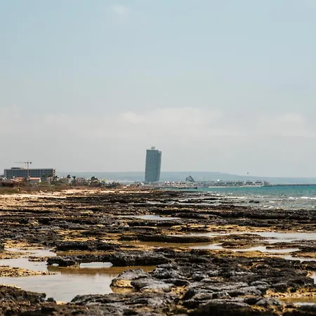 בית נופש Mermaid 16 איה נאפה