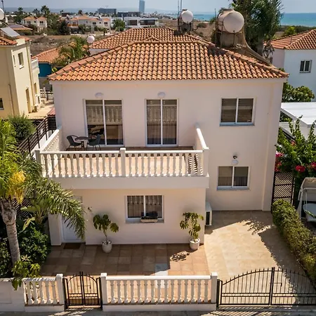 Mermaid 16 * Ajía Nápa