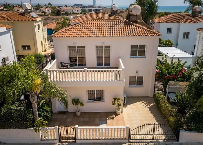 Mermaid 16 * Ayia Napa